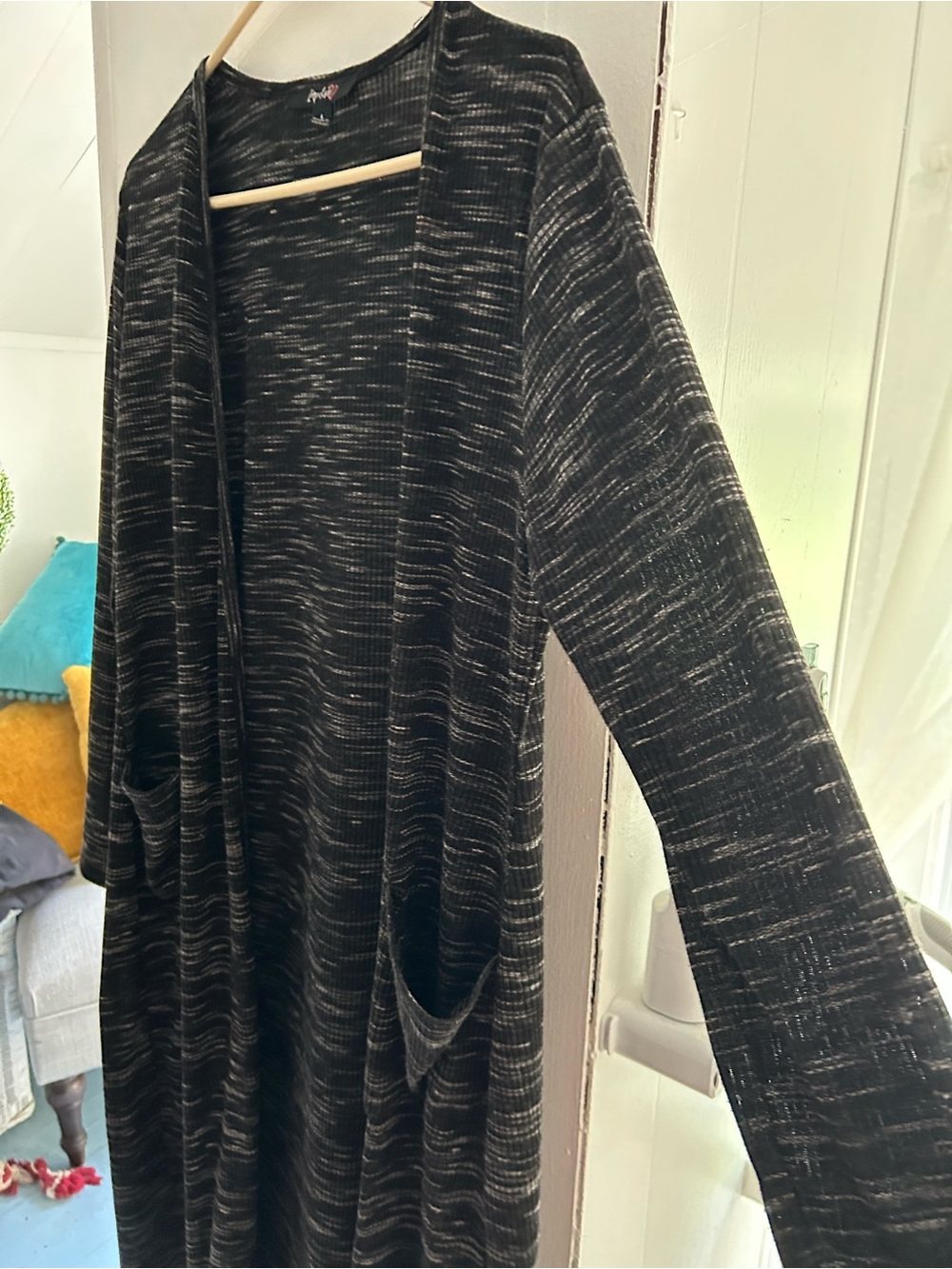 NWOT IMPULSIVE LONG OPEN FRONT CARDIGAN, Long Sleeves, Front Pockets